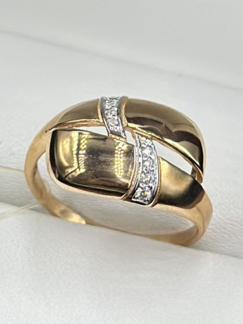 На фото Золотые кольца в Казахстане №кольцо из белого золота с фианитом 16 вес 1.86 г:     .