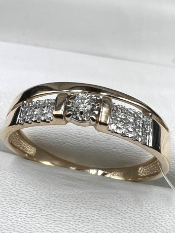 На фото Золотые кольца в Казахстане №кольцо из красного золота с бриллиантом 19.5 вес 2.48 г:     .