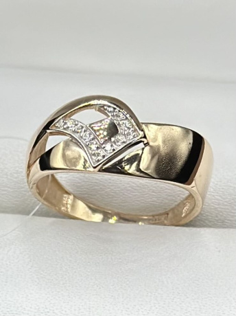 На фото Золотые кольца в Казахстане №кольцо из красного золота с фианитом 17 вес 2.12 г:     .