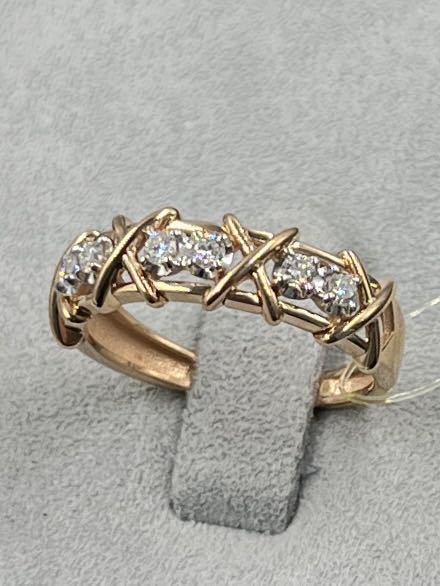 На фото Золотые кольца в Казахстане №кольцо из красного золота с бриллиантом 17 вес 2.31 г:     .