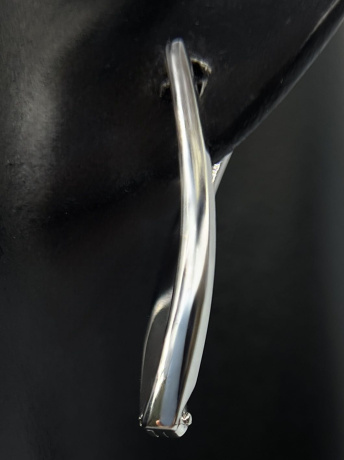 На фото Золотые серьги  №серьги из белого золота без вставки вес 3.28 г:     .