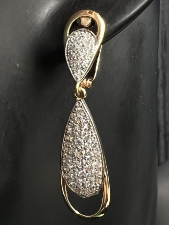 На фото Золотые серьги  №серьги из красного золота с фианитом вес 6.18 г:     .