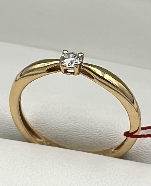 На фото Золотые кольца в Казахстане №кольцо из красного золота с бриллиантом 16.5 вес 1.58 г:     .