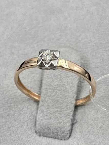 На фото Золотые кольца в Казахстане №кольцо из белого золота с бриллиантом 16 вес 0.72 г:     .