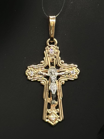 На фото Золотые кресты в Казахстане №крестик из белого золота с фианитом вес 2.2 г:     .