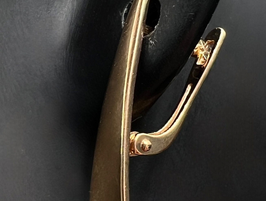 На фото Золотые серьги  №серьги из красного золота без вставки вес 2.17 г:     .