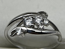 На фото Золотые кольца в Казахстане №кольцо из белого золота с кристалл swarovskiом 15.5 вес 1.58 г:     .