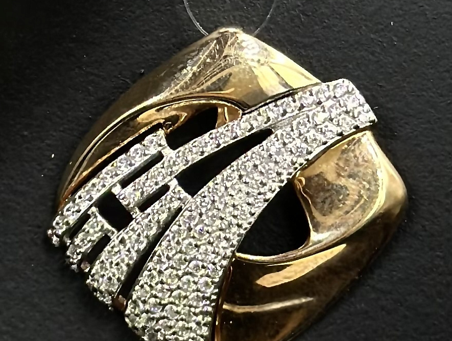 На фото Золотые подвески в Казахстане №подвеска из красного золота с фианитом вес 2.91 г:     .