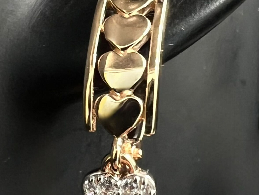 На фото Золотые серьги  №серьги из красного золота с фианитом вес 3.36 г:     .