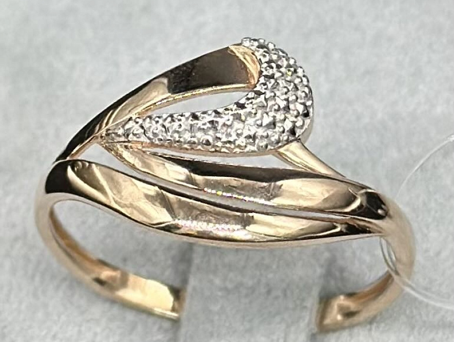 На фото Золотые кольца в Казахстане №кольцо из белого золота без вставки 19.5 вес 2.24 г:     .