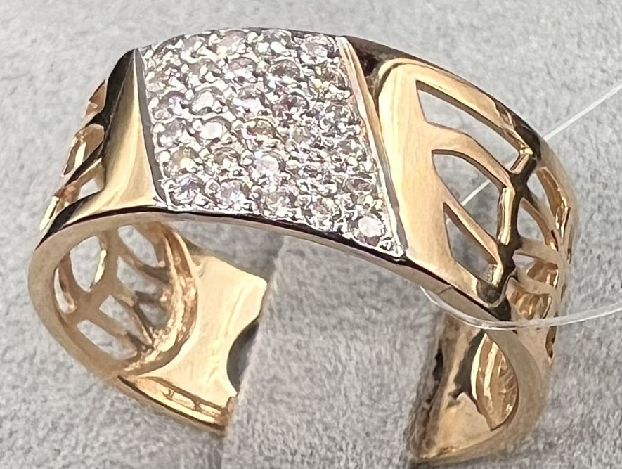 На фото Золотые кольца в Казахстане №кольцо из красного золота с цирконием 18 вес 3.17 г:     .