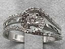 На фото Золотые кольца в Казахстане №кольцо из белого золота с бриллиантом вес 3.48 г:     .