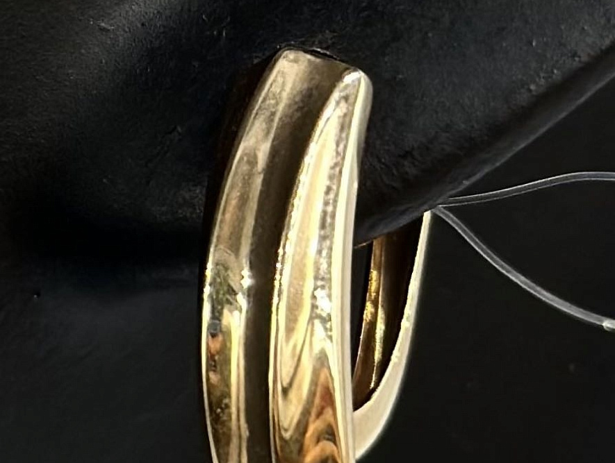 На фото Золотые серьги  №серьги из красного золота без вставки вес 3.45 г:     .