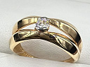На фото Золотые кольца в Казахстане №кольцо из красного золота с фианитом 16 вес 2.39 г:     .