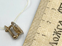 На фото Золотые серьги  №серьги из красного золота с фианитом вес 1.82 г:     .