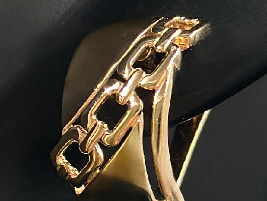 На фото Золотые серьги  №серьги из красного золота без вставки вес 3.65 г:     .