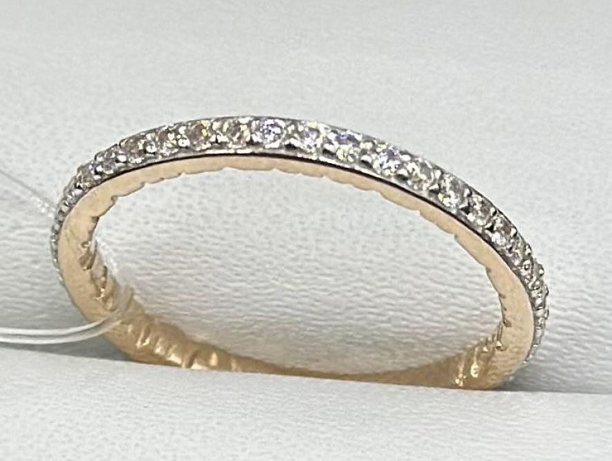 На фото Золотые кольца в Казахстане №кольцо из красного золота с фианитом 16.5 вес 1.6 г:     .