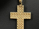 На фото Золотые кресты в Казахстане №крестик из красного золота с бриллиантом вес 3.69 г:     .