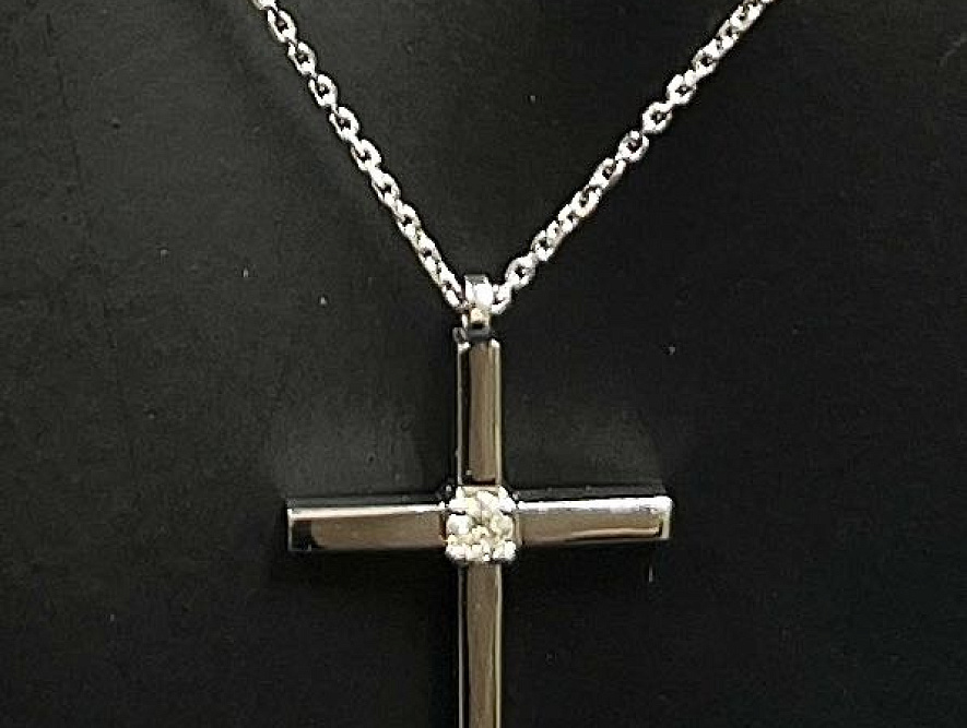 На фото Золотые колье в Казахстане №колье из белого золота с бриллиантом вес 2.99 г:     .