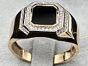 На фото Золотые печатки в Казахстане №печатка из красного золота с фианитом и ониксом 22 вес 6.64 г:     .