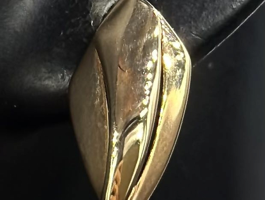 На фото Золотые серьги  №серьги из красного золота без вставки вес 2.29 г:     .