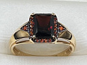 На фото Золотые кольца в Казахстане №кольцо из красного золота с фианитом и гранатом 18 вес 2.97 г:     .
