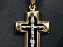 На фото Золотые кресты в Казахстане №крестик из красного золота без вставки вес 1.97 г:     .