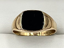 На фото Золотые печатки в Казахстане №печатка из красного золота с ониксом 21 вес 3.97 г:     .