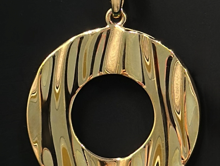 На фото Золотые подвески в Казахстане №подвеска из красного золота без вставки вес 2.2 г:     .