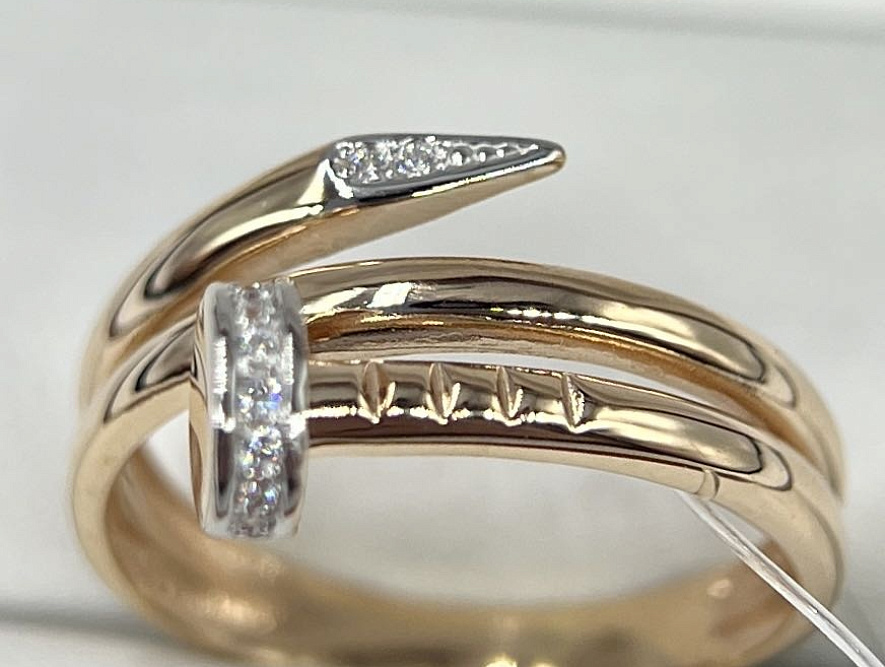 На фото Золотые кольца в Казахстане №кольцо из красного золота с фианитом 17 вес 2.53 г:     .