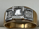 На фото Золотые печатки в Казахстане №печатка из белого золота с бриллиантом 20.5 вес 5.92 г:     .