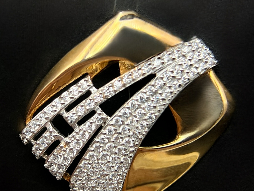 На фото Золотые подвески в Казахстане №подвеска из красного золота с фианитом вес 3.09 г:     .