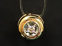 На фото Золотые подвески в Казахстане №подвеска из красного золота с бриллиантом вес 0.45 г:     .