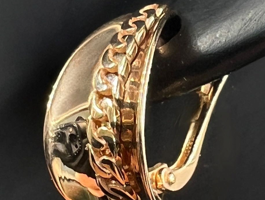 На фото Золотые серьги  №серьги из красного золота без вставки вес 4.41 г:     .