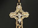 На фото Золотые кресты в Казахстане №крестик из белого золота с фианитом вес 2.2 г:     .