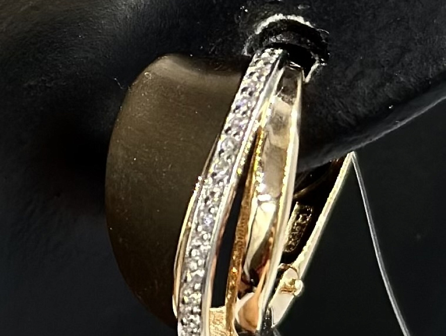 На фото Золотые серьги с янтарем в Казахстане №серьги из красного золота с фианитом вес 4.04 г:     .