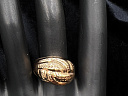 На фото Золотые кольца в Казахстане №кольцо из красного золота без вставки 20 вес 3.77 г:     .